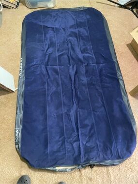 Plush Navy Blue Inflatable Twin Intex Air Mattress